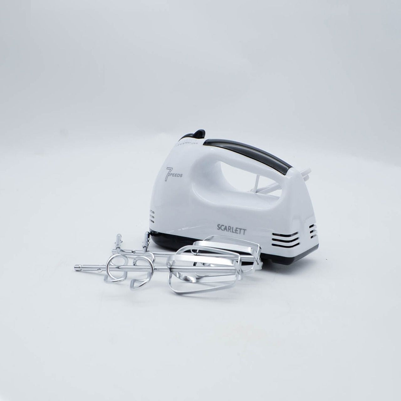 Ručni mikser Scarlet – 7 brzina
