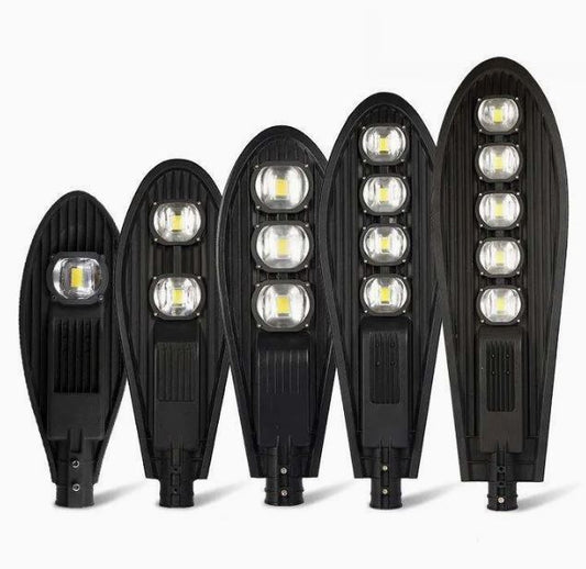 ELEKTRO LED REFLEKTOR SA SOČIVOM